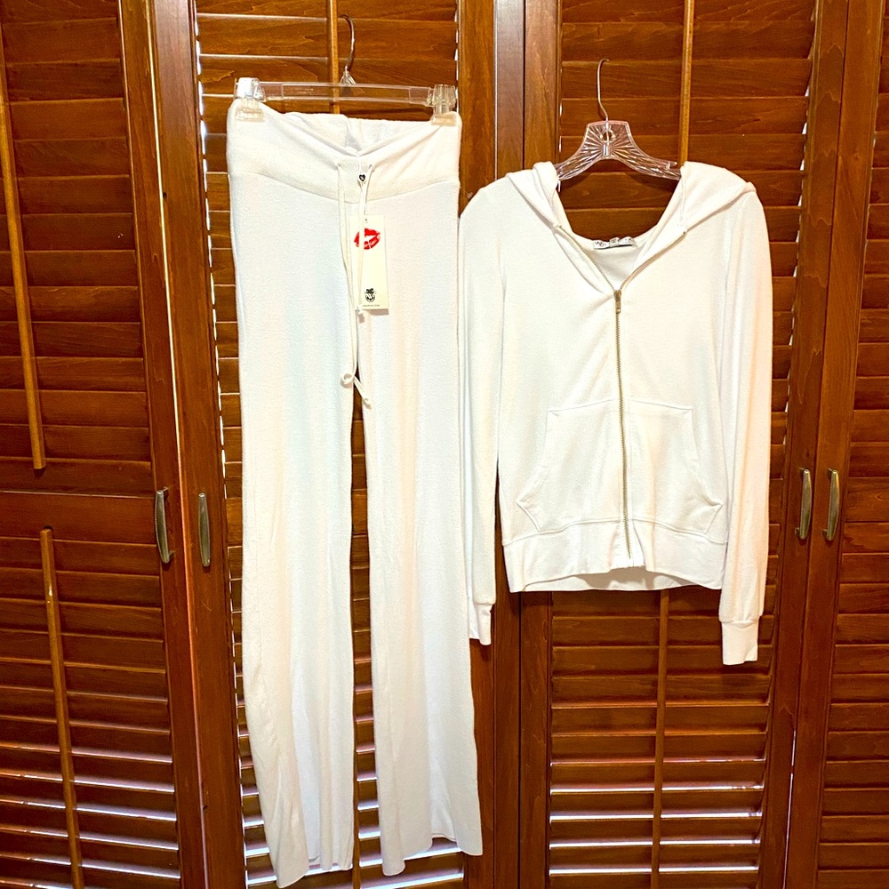 Wildfox Tennis Club Pants and Hoodie Set in Clean
White NWT